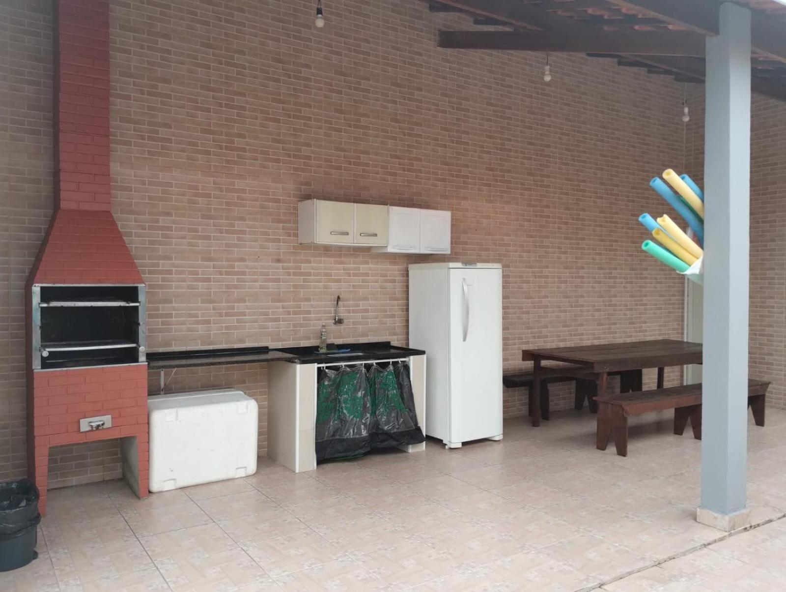 Casa Na Praia Com Piscina E Churrasqueira Itanhaem Exterior photo